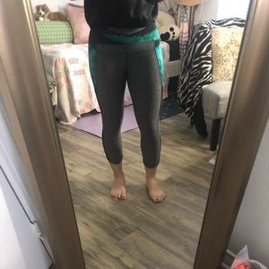 lululemon Kris Cross Crop size 4